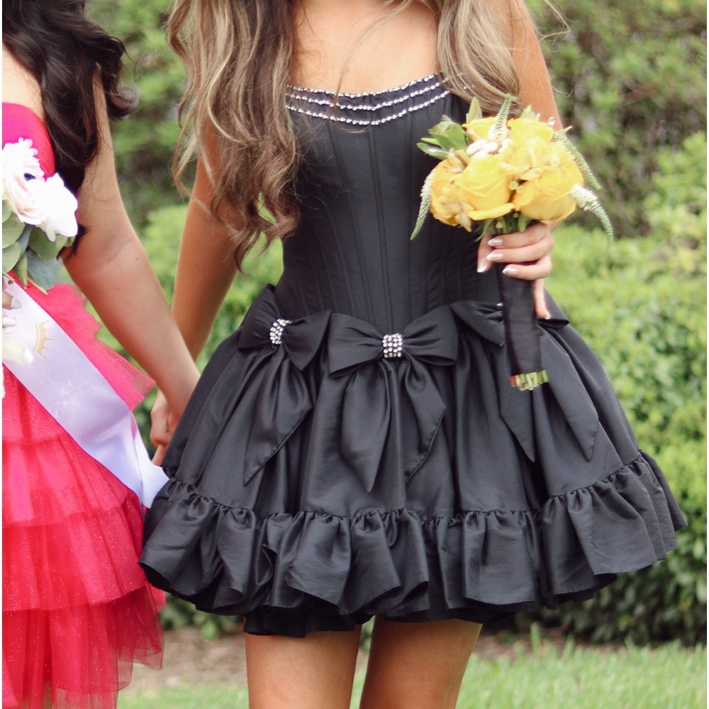 Sherri Hill homecoming dress style 56688